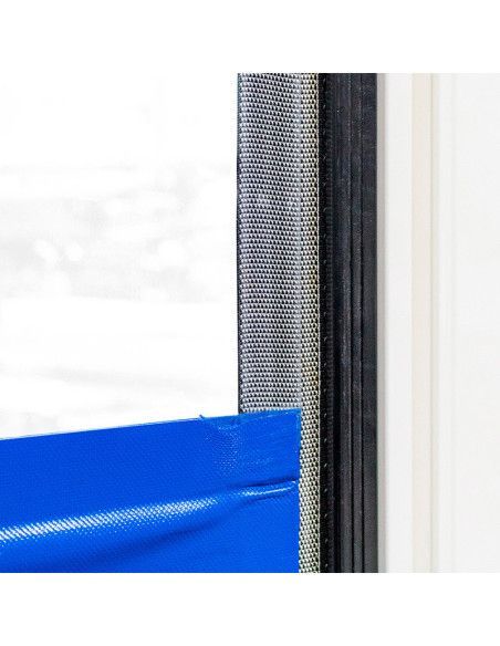 PUERTAIN AUTORREPARABLE